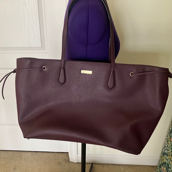 kate spade Ari Laurel Way Tote in Mulled Wine (Mulberry Purple) - Picture 4 of 16